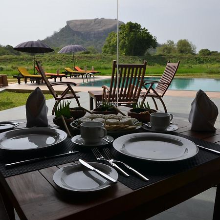 Sigiriya King'S Resort Kültér fotó